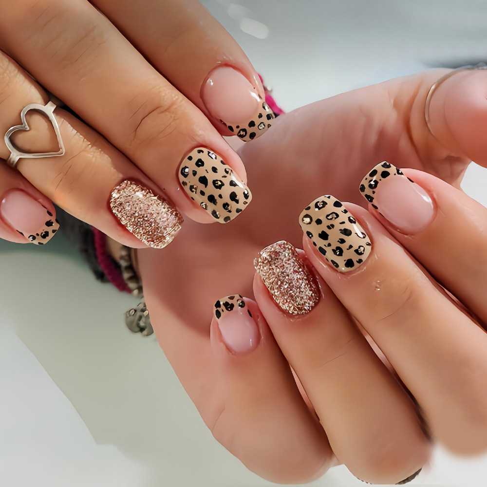 Nail Art Aesthetic - Короткие длинные накладные ногти для женщин