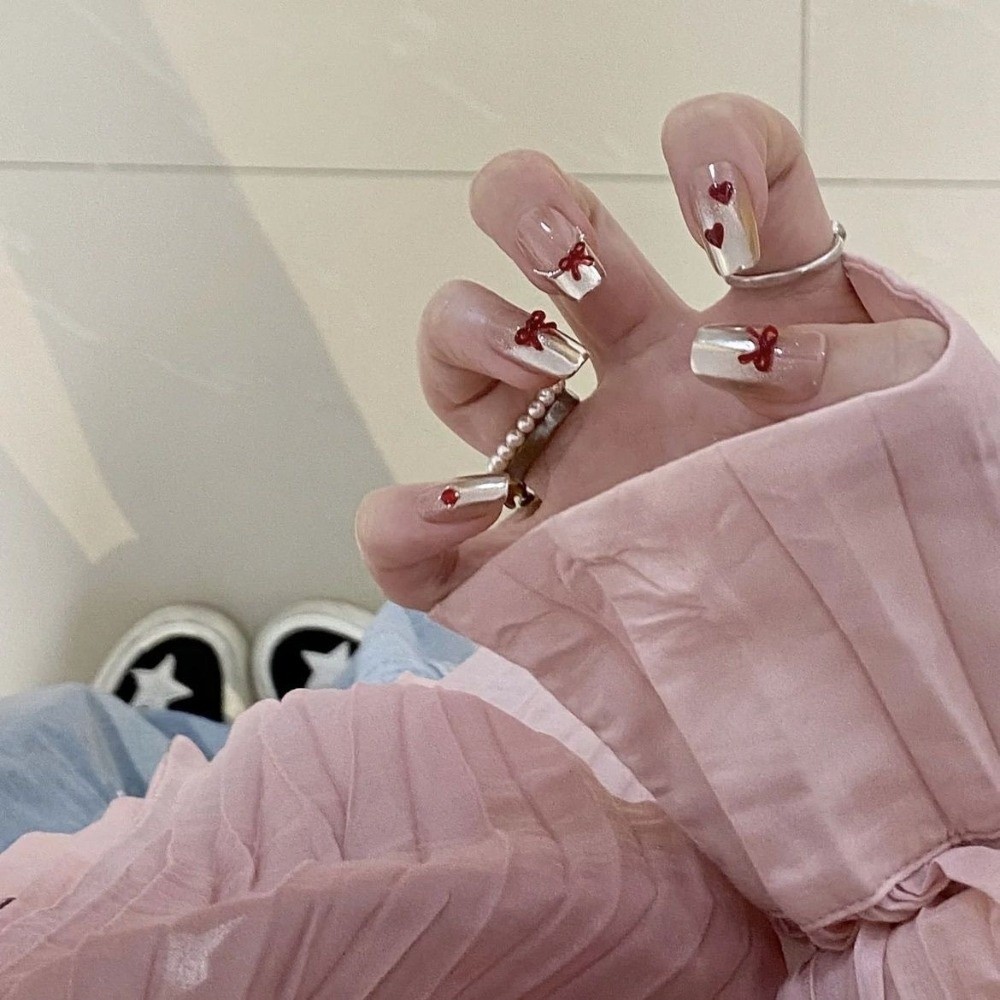 Винно-красные украшения для но – обзор и цена Nail Art Burgundy